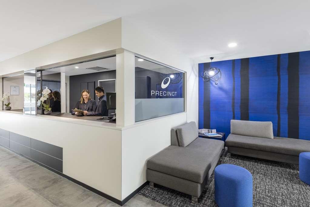 Istay Precinct Аделаида Интерьер фото